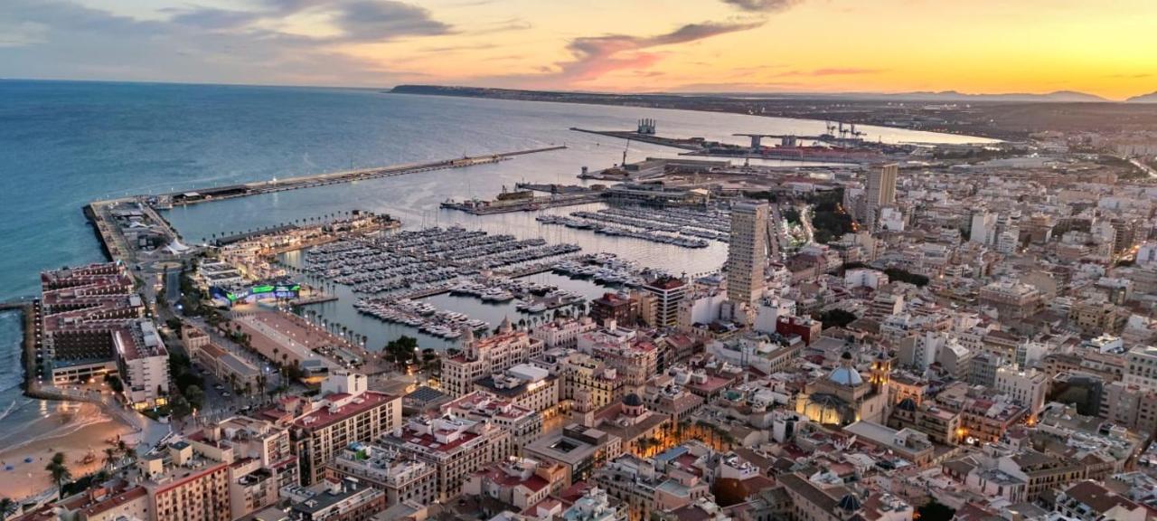 Donoso Cortes Apartment - Alicante Eksteriør billede
